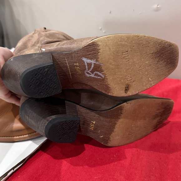 Durango Brown Heeled Boots - Picture 7 of 7